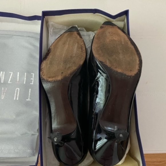 STUART WEITZMAN AVION BLACK PATENT SHOE - Picture 6 of 7